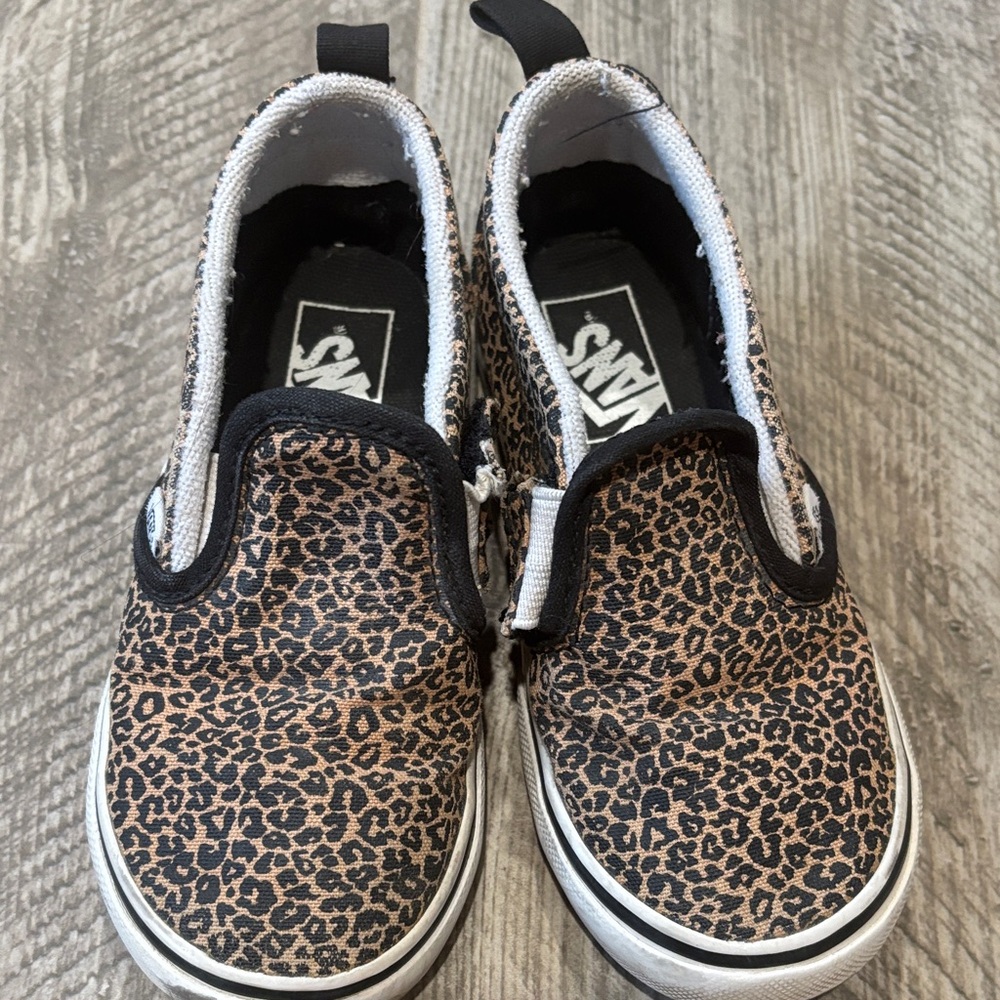Vans slip on shoes
